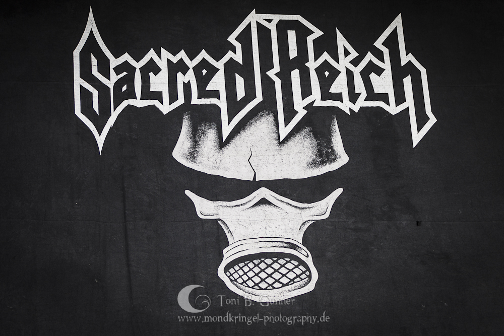 sacred_reich_120803_001.jpg
