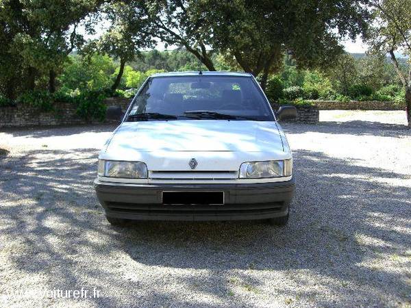 J’ y pense souvent à la Renault 21, tu sais.