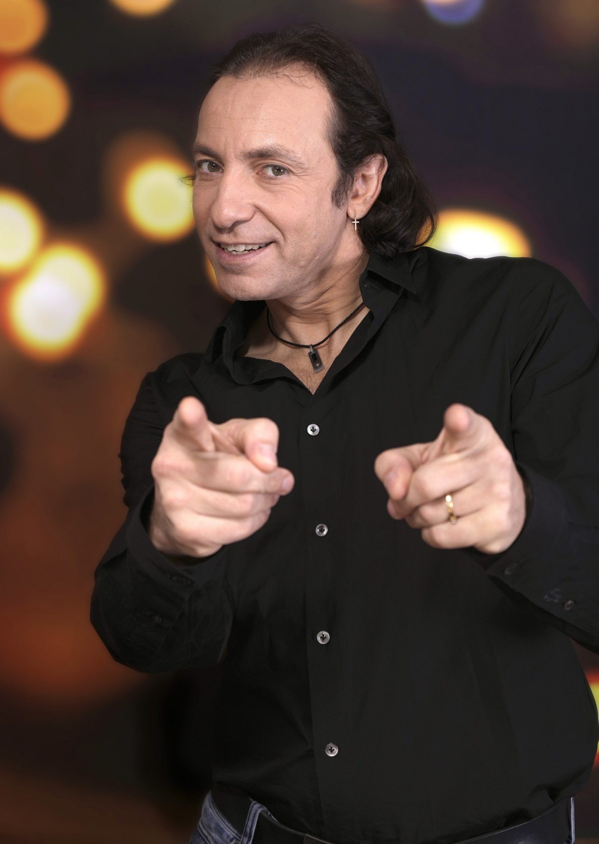 « Si y’a bien quelqu’un qui m’énèrve c’est Philippe Candeloro »